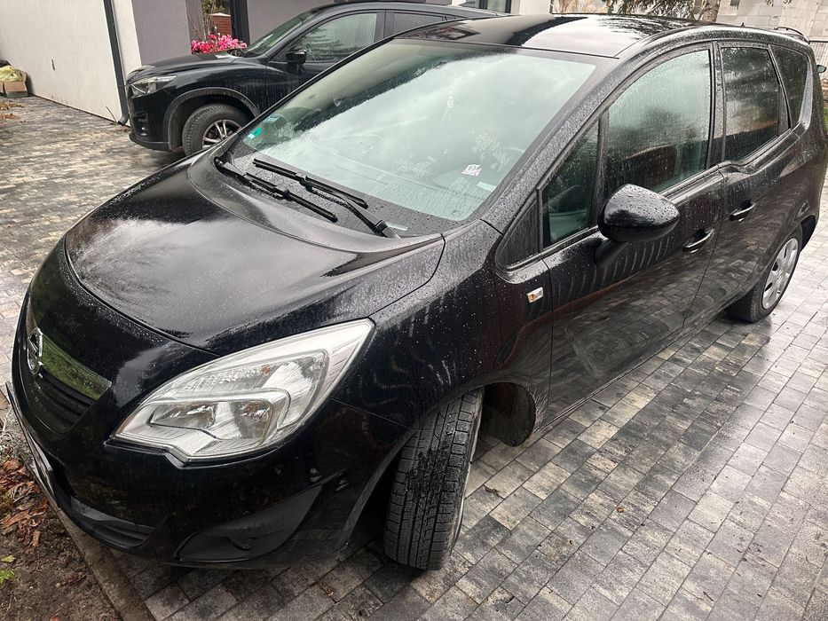 Sliczny Opelek 1.4 120 km ben-gaz mały przebieg super stan i cena