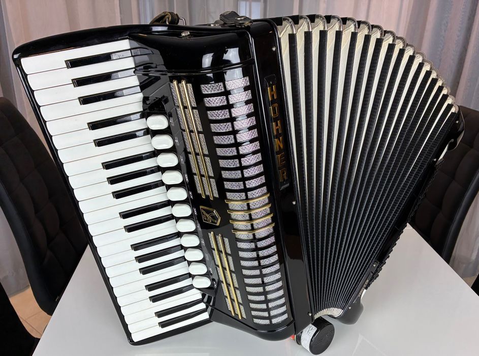 Akordeon Hohner Verdi VCB 120/4/4