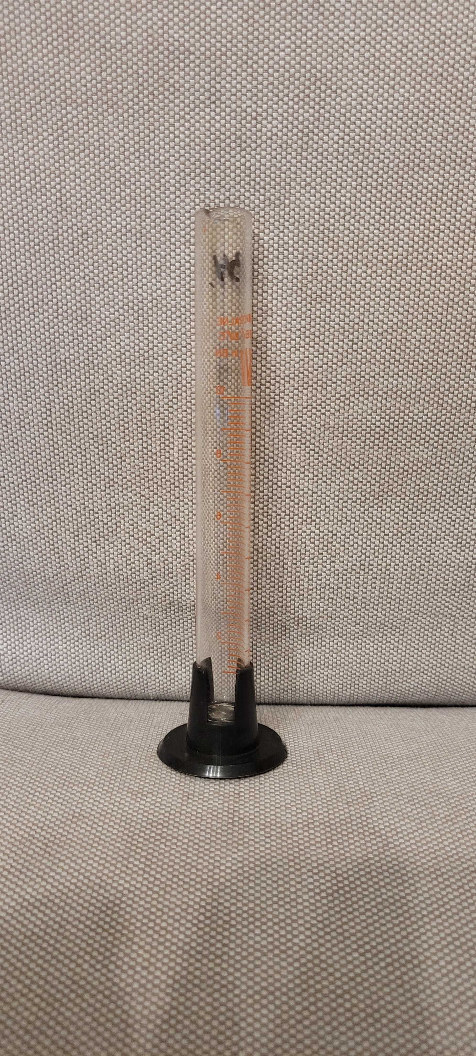 Cylinder miarowy nr 34, pojemność 10 ml / szkło laboratoryjne