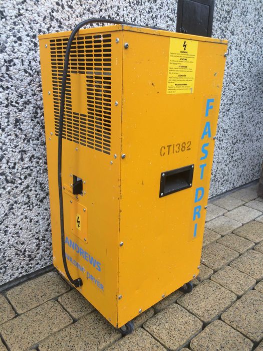 Osuszacz WYNAJEM Osuszanie po zalaniu Pochłaniacz Wilgoci FV 23 %