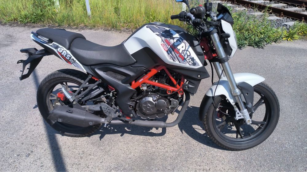 Motor KSR-GRS 125