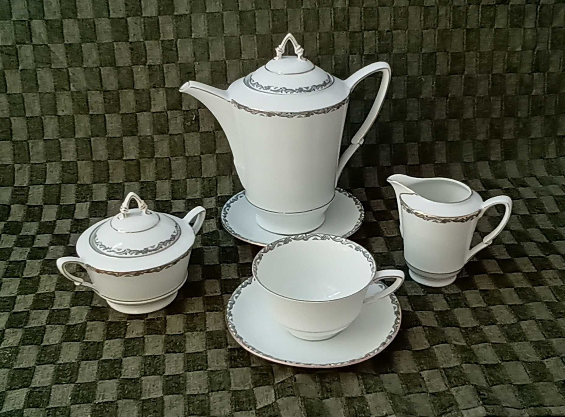 ANTYK.1930r.PorcelanaBavaria.Bone China.Zestaw kawowy Serwis