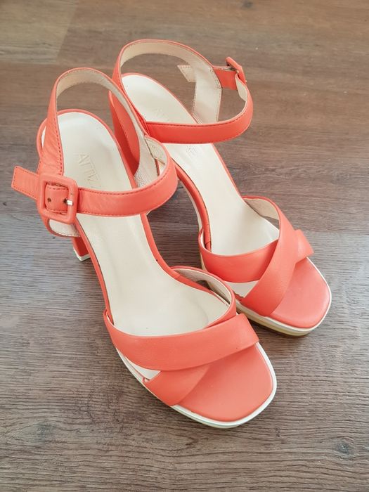 Босоножки женские attizzare/босоніжки жіночі