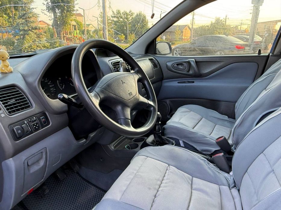 Продам Mitsubishi Spece Star 1.3л Бензин Механика-5ст