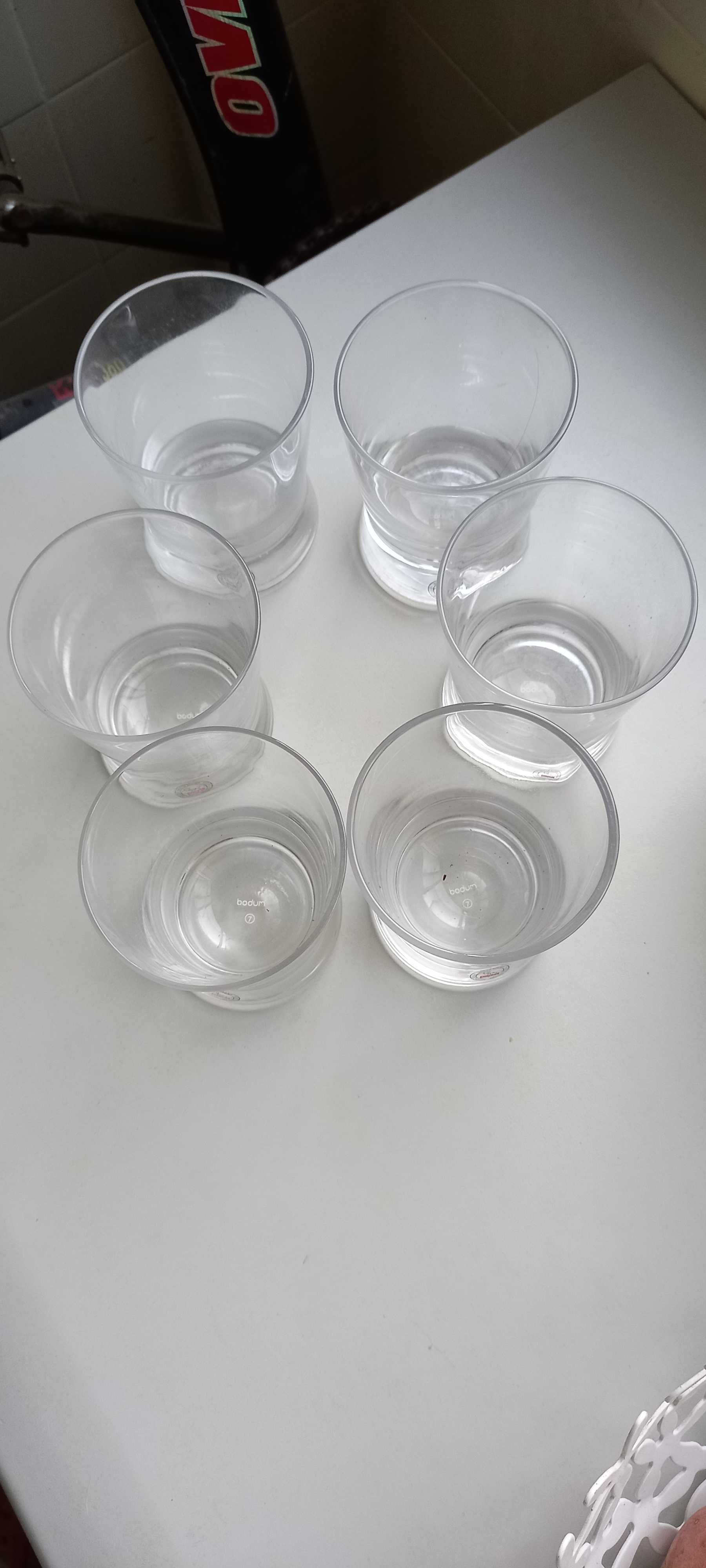 Vendo 6 copos marca Bodum de parede dupla