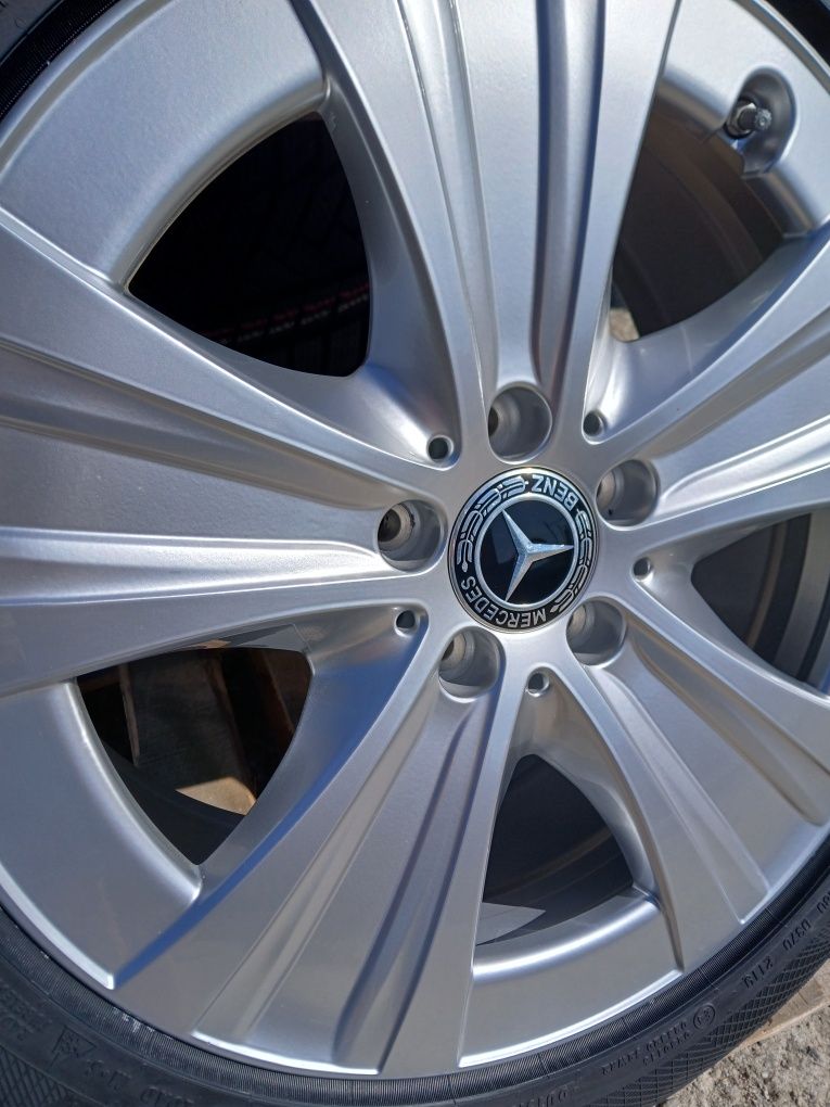 Komplet nowe koła zimowe mercedes w213 E-klasa 245/45/18