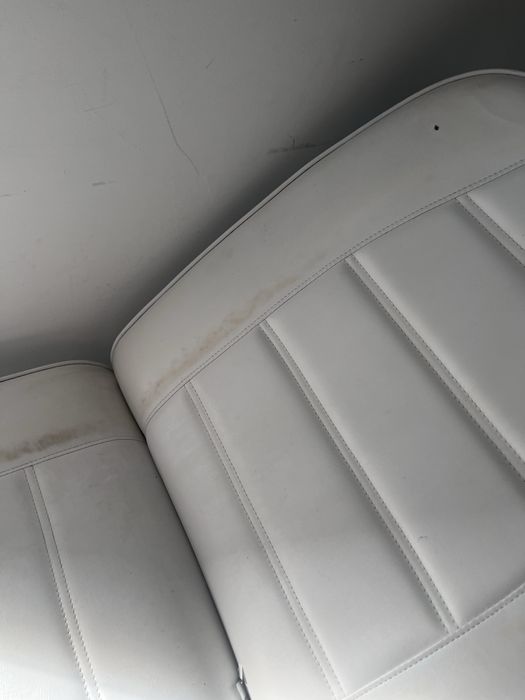 Sprzedam łóżko kosmetyczne biale elektryczne