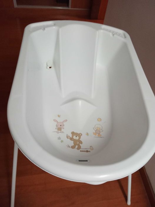 Banheira bebe com suporte