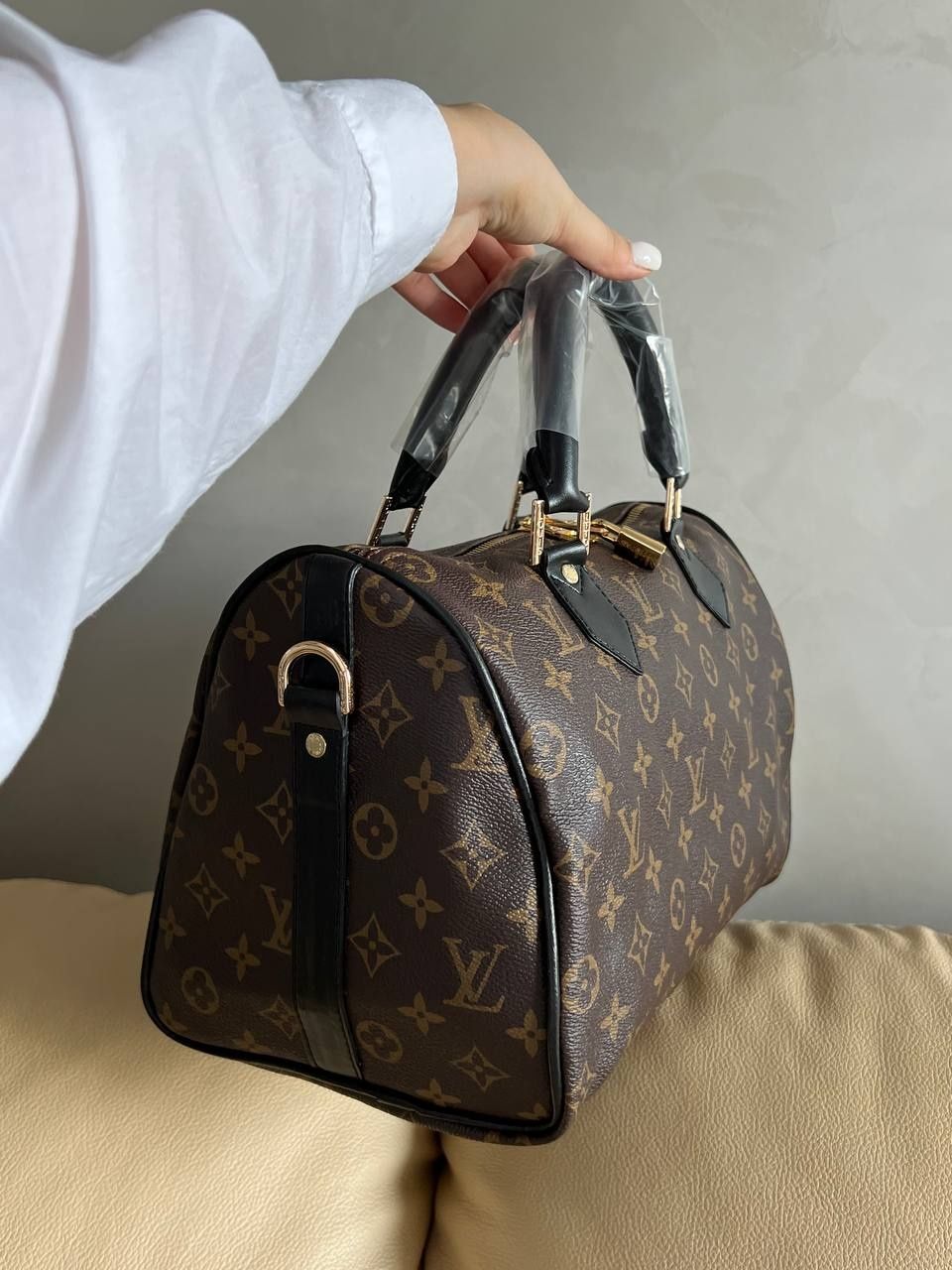 Сумка в стилі Louis Vuitton, Louis Vuitton Speedy Brown and Black