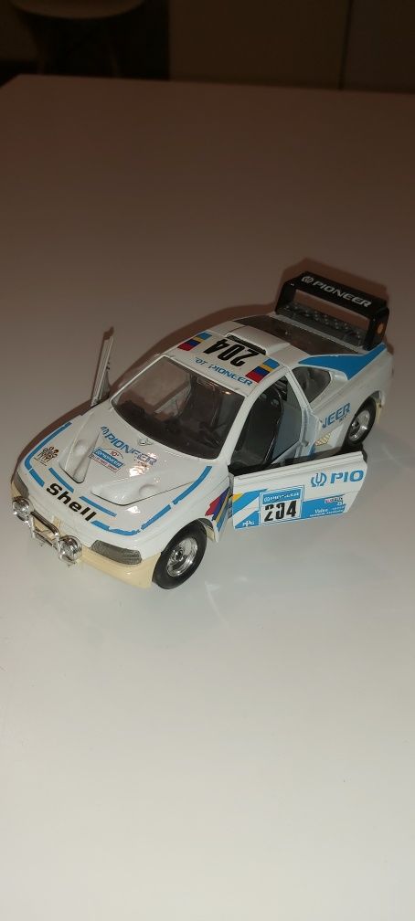 Model bburago PEUGEOT 405 Turbo 16