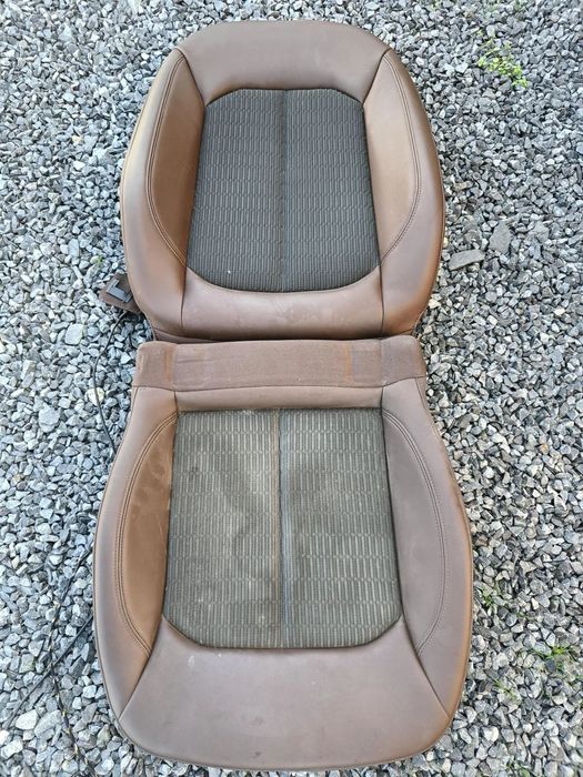 AUDI A3 8V FOTEL LEWY PRAWY PÓŁSKÓRA BRĄZOWY IGŁA