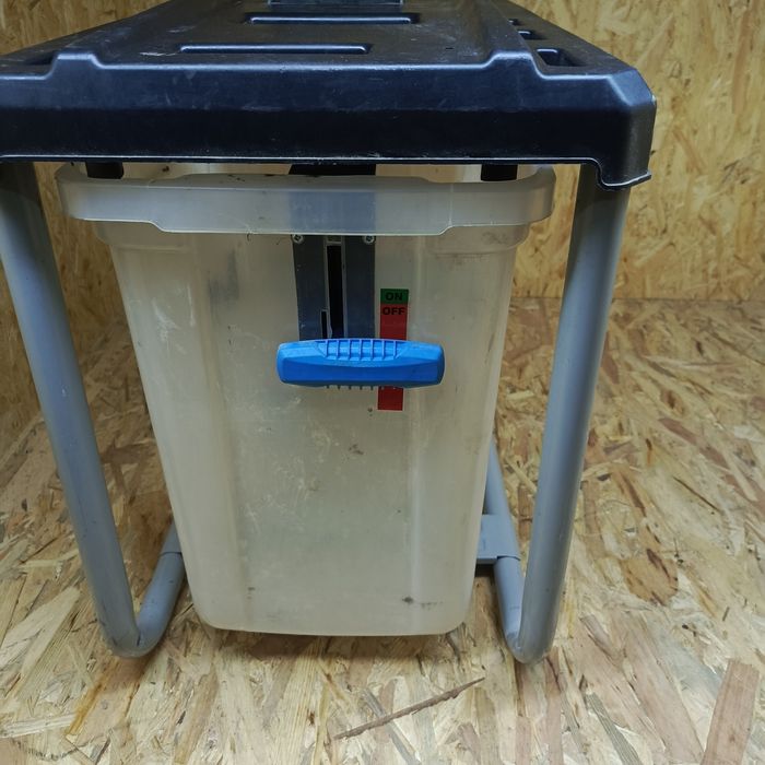 Rozdrabniacz frezowy MacAllister MSHP2800D-2 2800 W podstawa