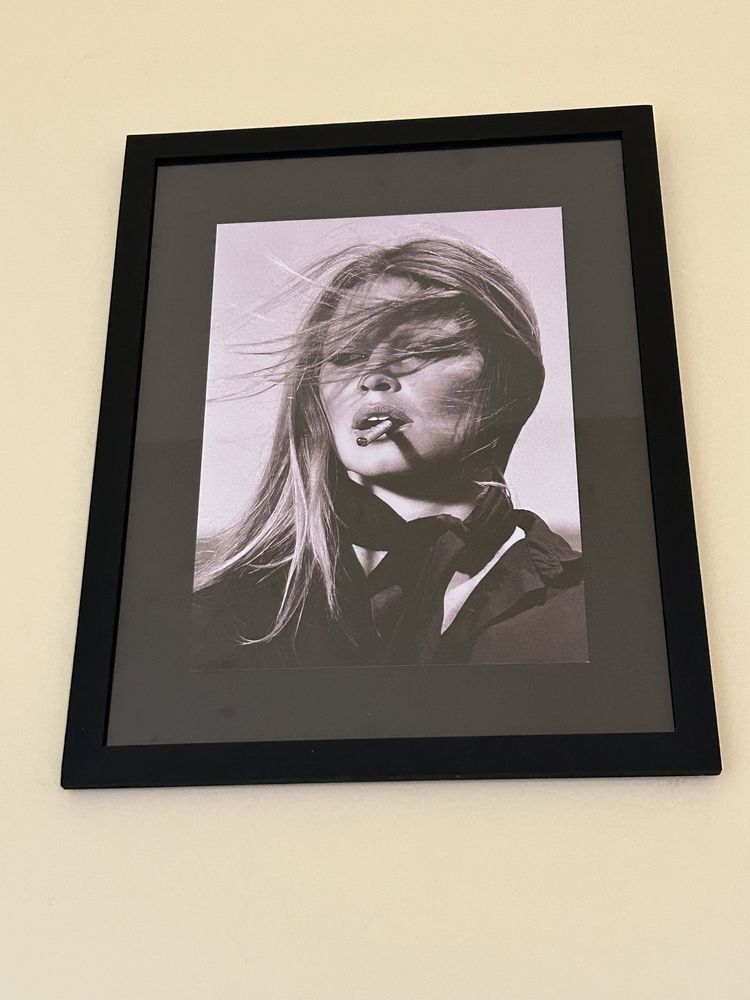 Oprawiony druk cyfrowy Brigitte Bardot