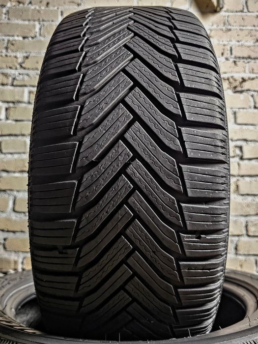 Зимова пара 215/50r17 Michelin | 7mm | 2022 | Spain | Преміум шини