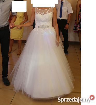 Suknia ślubna S .