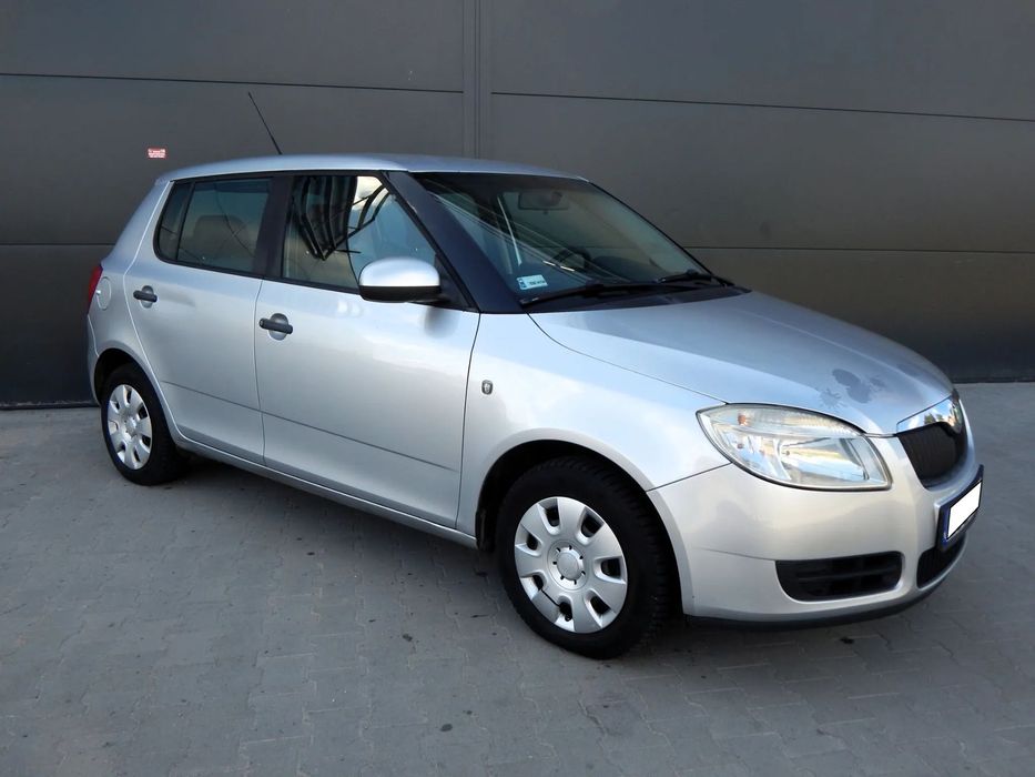 Skoda Fabia EXTRA Stan Techniczny Klimatyzacja Serwisowana Opłaty Na ROK Oszczędna