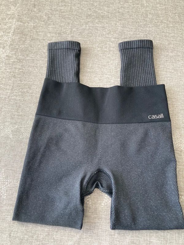 Legginsy sportowe Casall rozmiar M