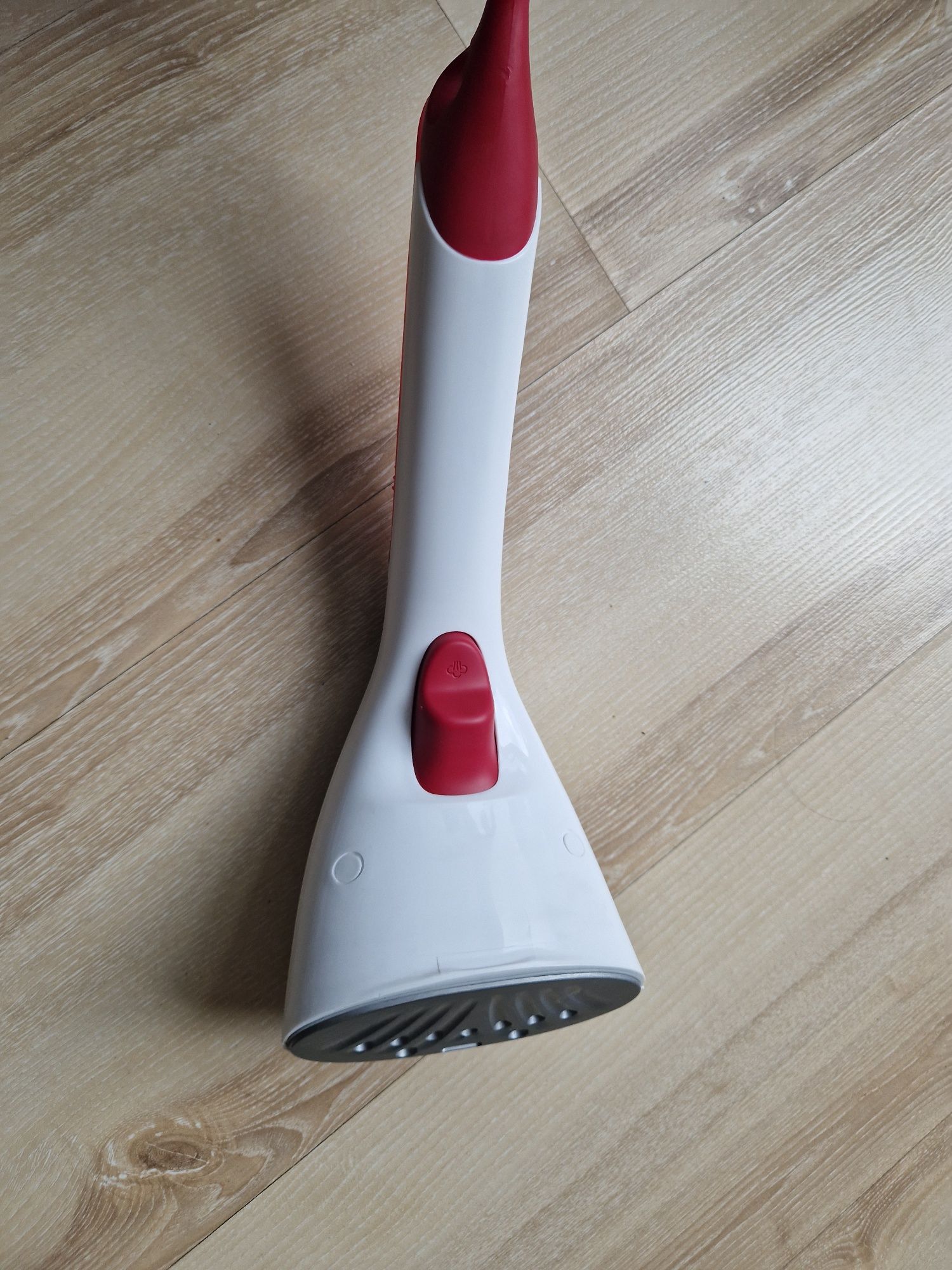 Parownica do ubrania Phillips steam & go GC330