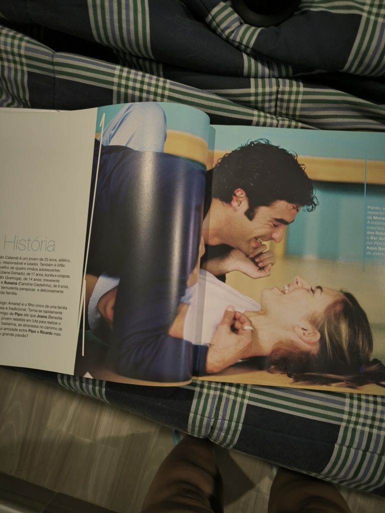 Livro dos morangos com açúcar