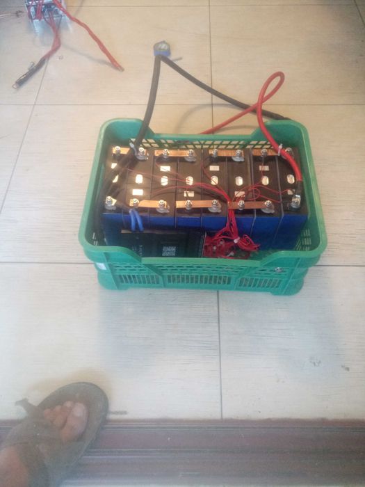 сборка(зарядная станция) Lifepo4 24v-1.8 квт,3.6 квт с инвертором