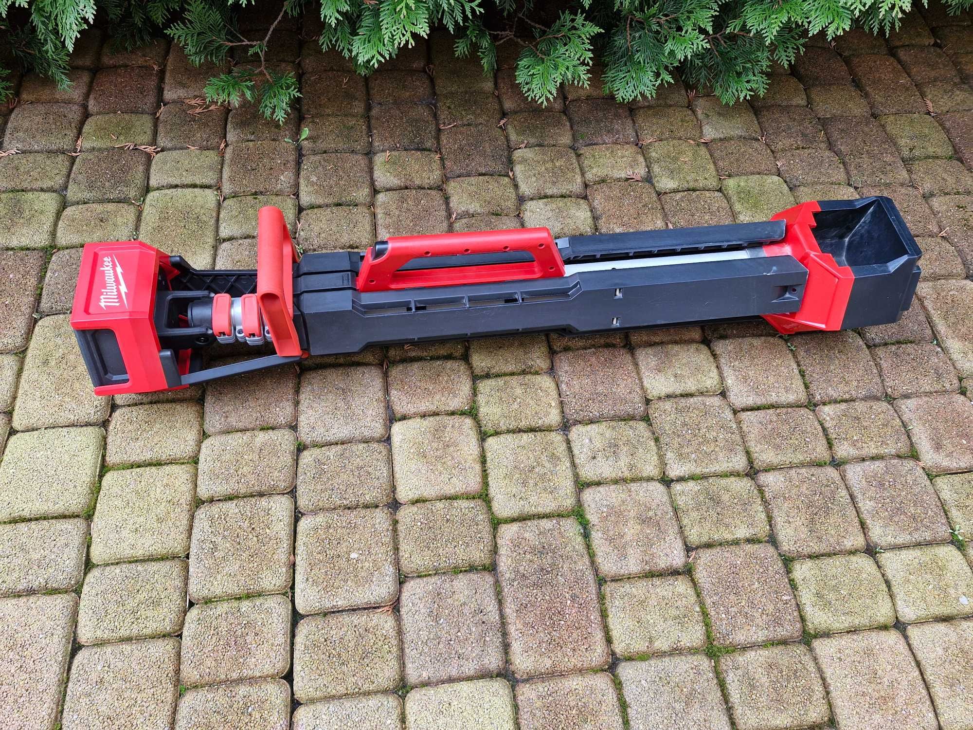 Milwaukee m18 sal2 Lampa