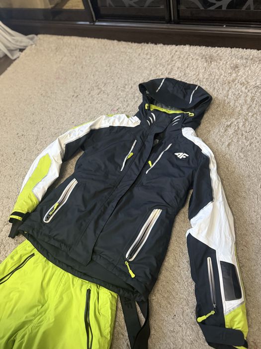 Лижний костюм 4F, розмір XS-S