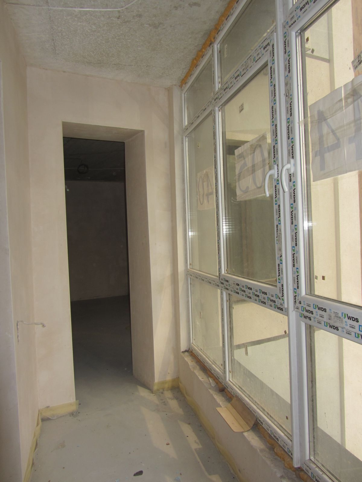 Продам квартиру в елітній, новобудові в центрі міста біля озера, парк.