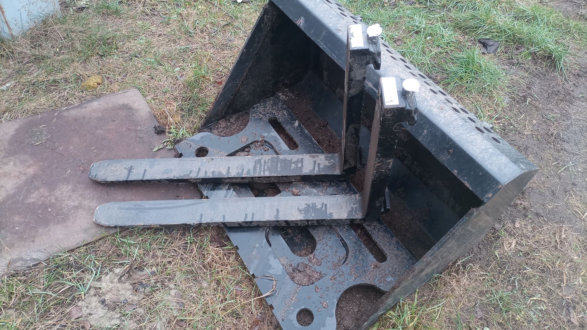 Widły do palet Ładowarka Tur Poland n520