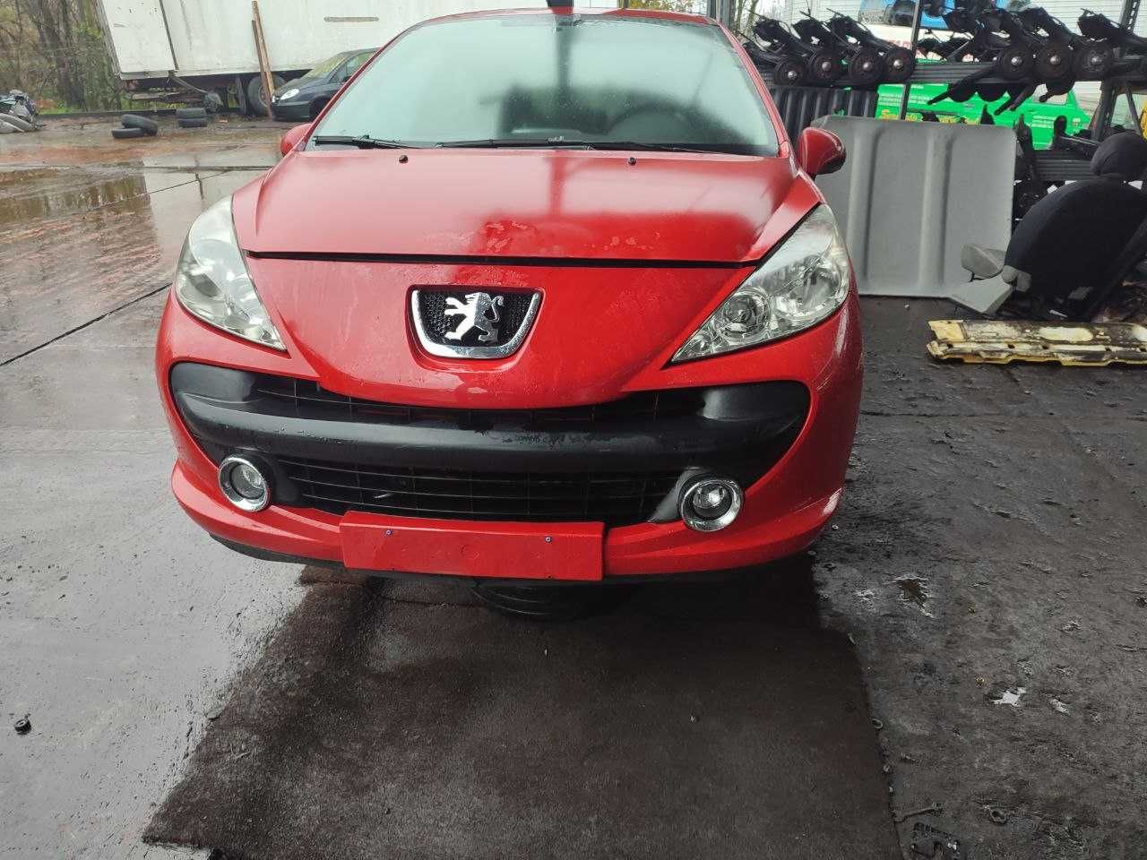 Шрот, розборка, запчастини Peugeot 5008 / 3008 переобладання