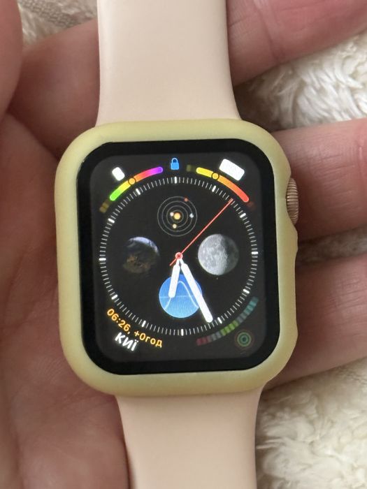 Apple watch SE 40 mm Pink Sand