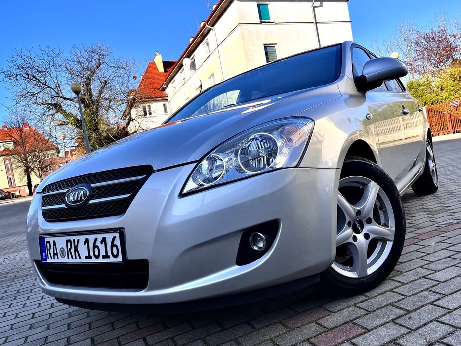 Kia Ceed 1.4-109KM-5Drzwi-Clima-Alu16-4ElSzyby-isofix-KiMulti-SERWIS-Zadbana
