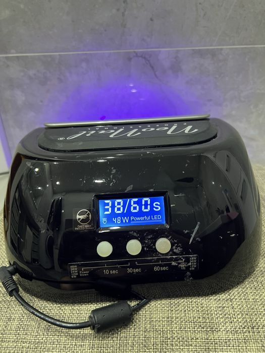 Lampa LED 48W NeoNail czarna