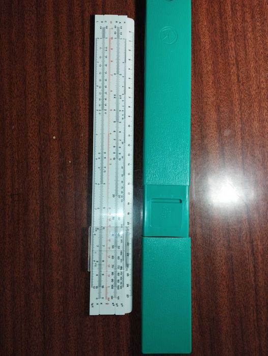 Логарифмическая линейка