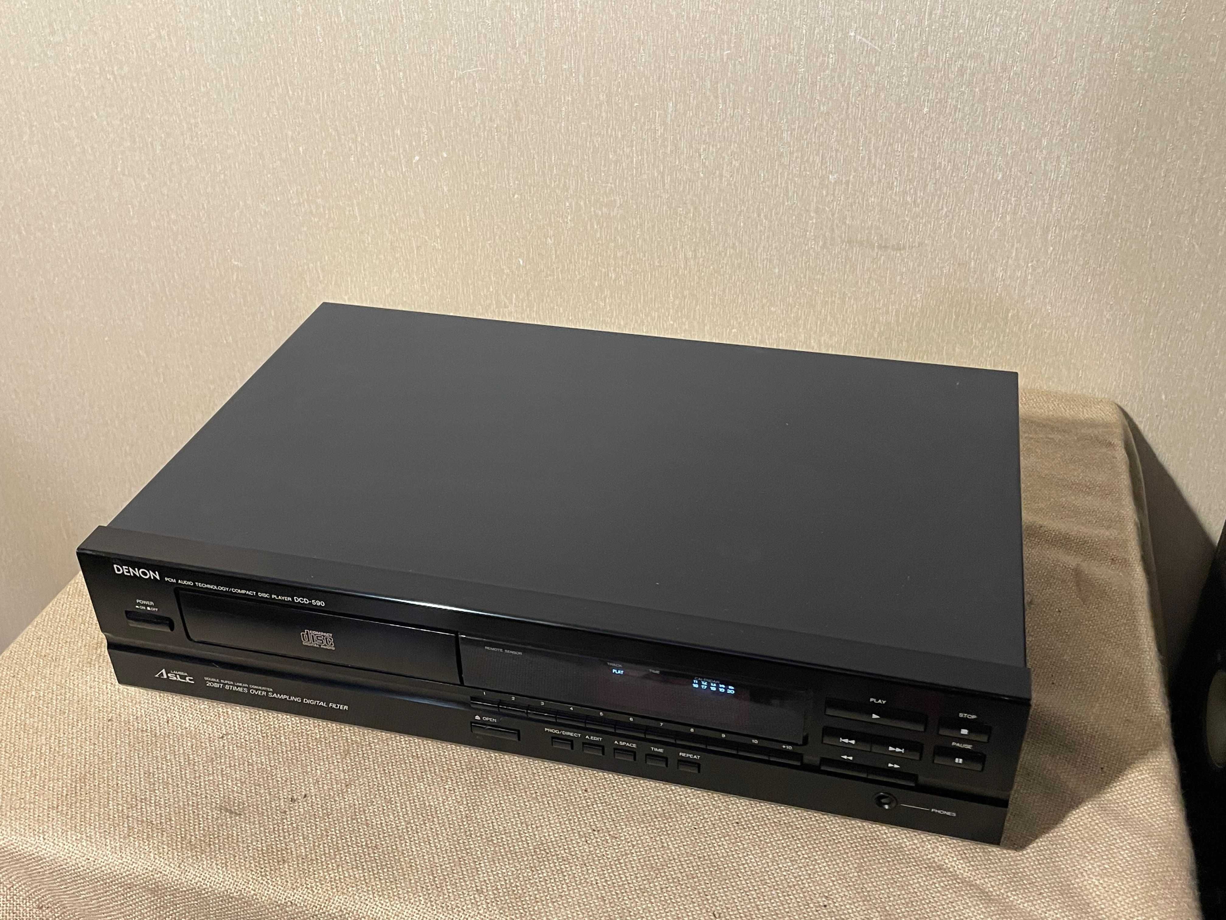 Музыкальный CD-проигрыватель DENON DCD-590 (ЦАП 2 х PCM61P)