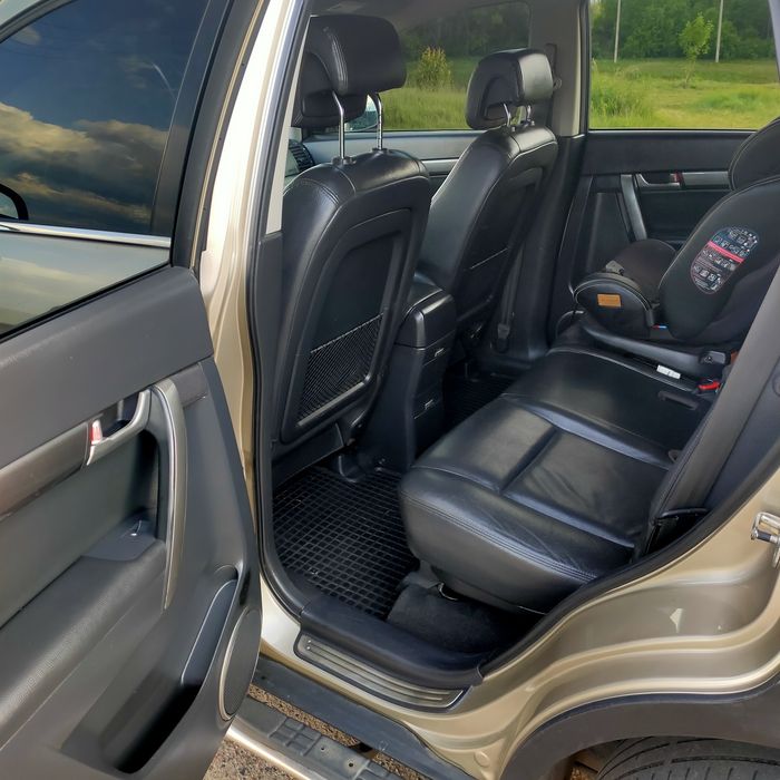 Chevrolet Captiva 2.0 4x4 , 7 місць