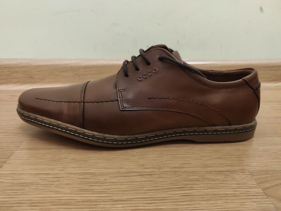 Оригінальні шкіряні туфлі ECCO. Розмір 45 / 29,5 см.