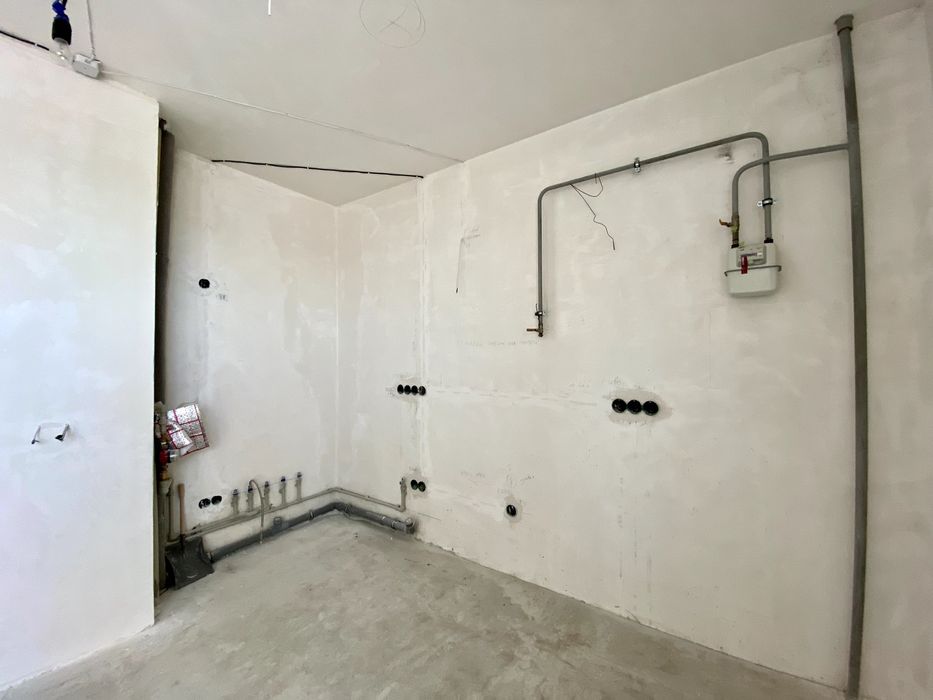 Продаж КРУПНОГАБАРИТНОЇ двокімнатної квартири 90 кв/м