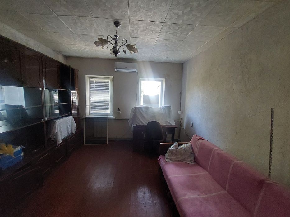 ПРОДАЖА 1/2 ДОМА ПО ПРОУЛ.1й МАРШОВЫЙ о-р "бассейн «МиКомп"