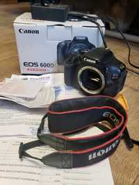 Canon EOS 600d полный комплект отличное состояние