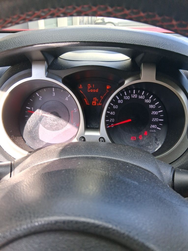 Venda , aceito retoma e faço crédito.ou troco por jeep.