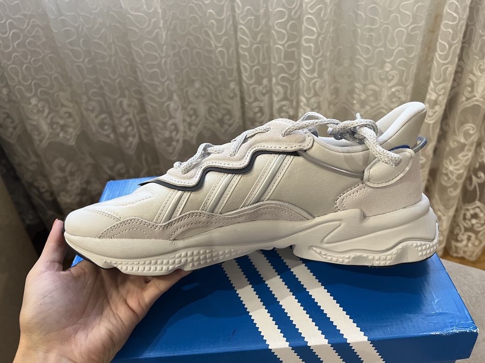 Кросівки adidas ozweego (Оригінал)