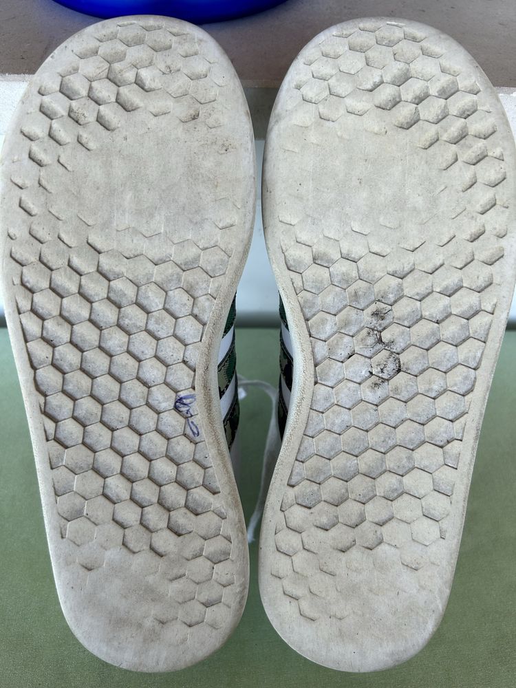 Sapatilhas Adidas n° 36.5