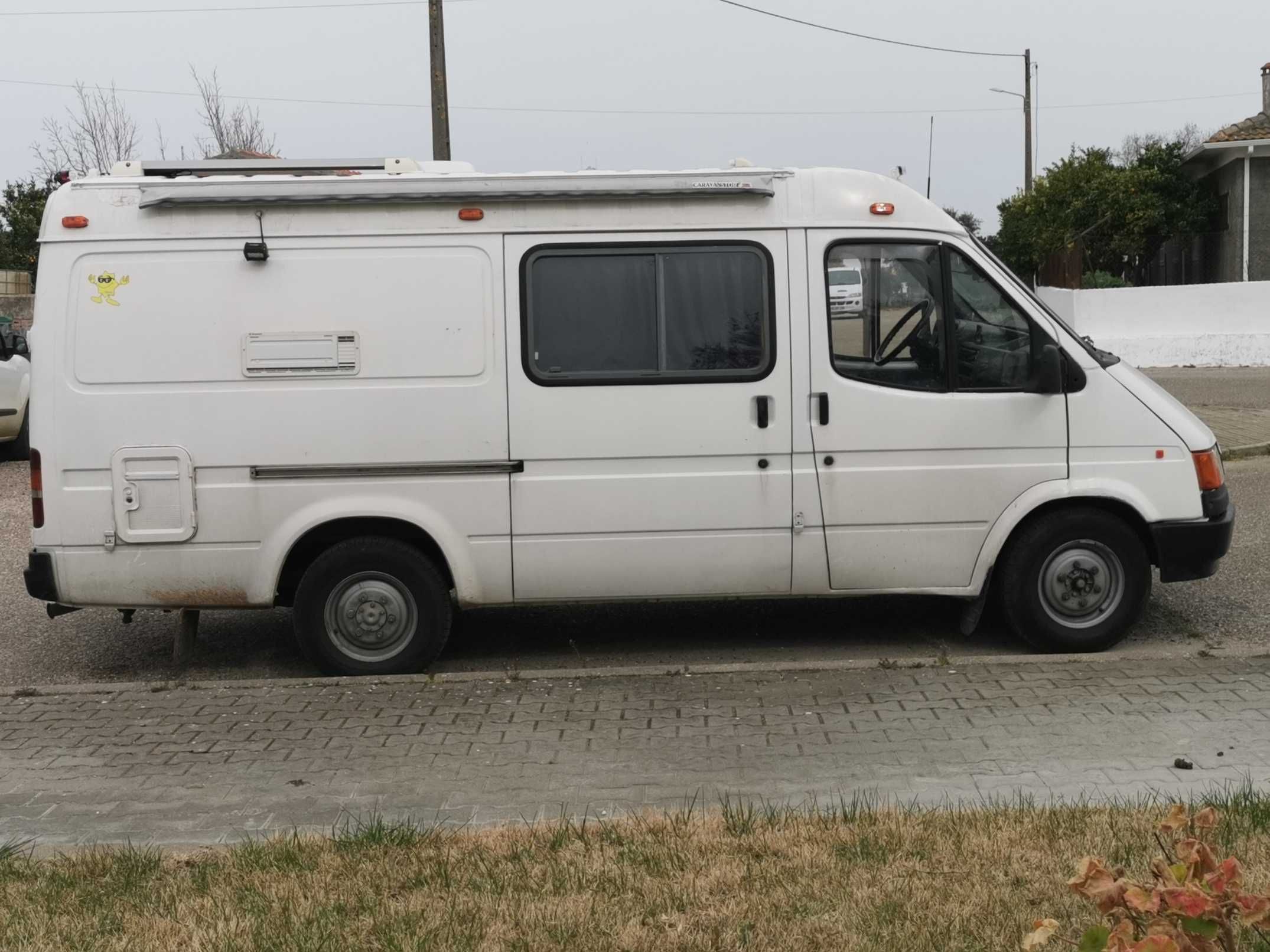 A carrinha que transformará as tuas viagens e trabalho em experiências