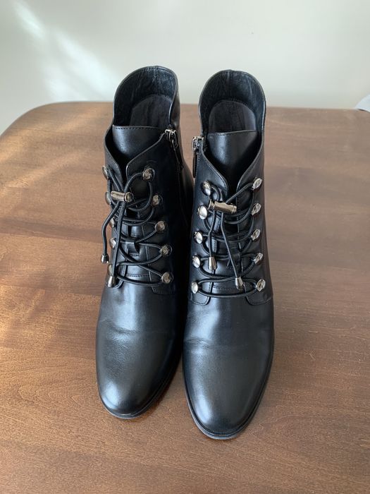 Шкіряні жіночі черевики Vito Rossi 39 розміру