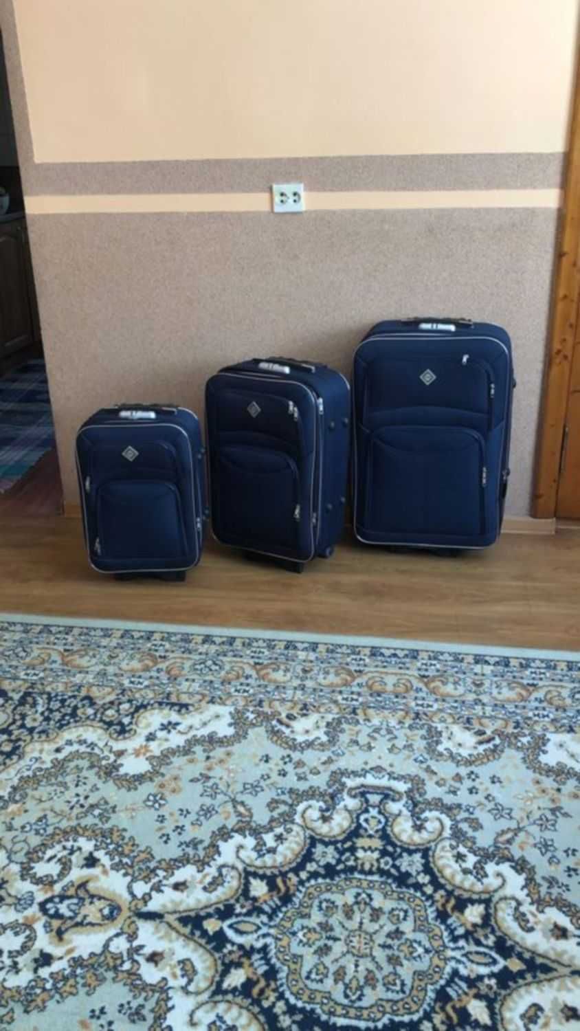 Валіза сумка чемодан набір та поштучно пластик текстиль