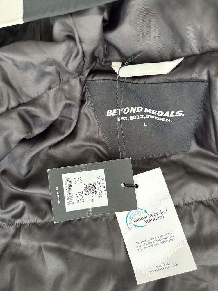 Beyhond medals casaco snowboard
