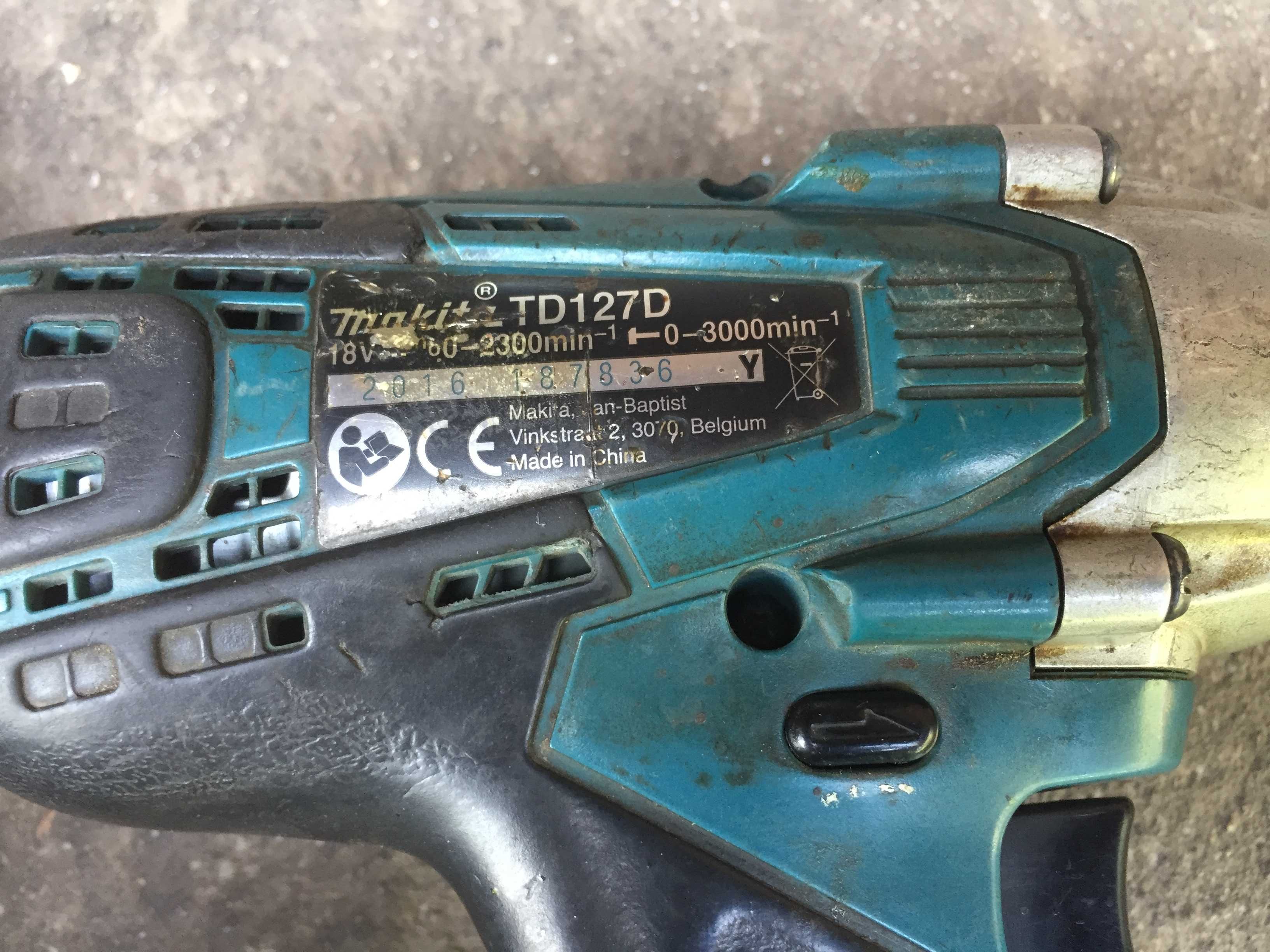 Імпакт гайковерт ударний Makita TD127D 18v.