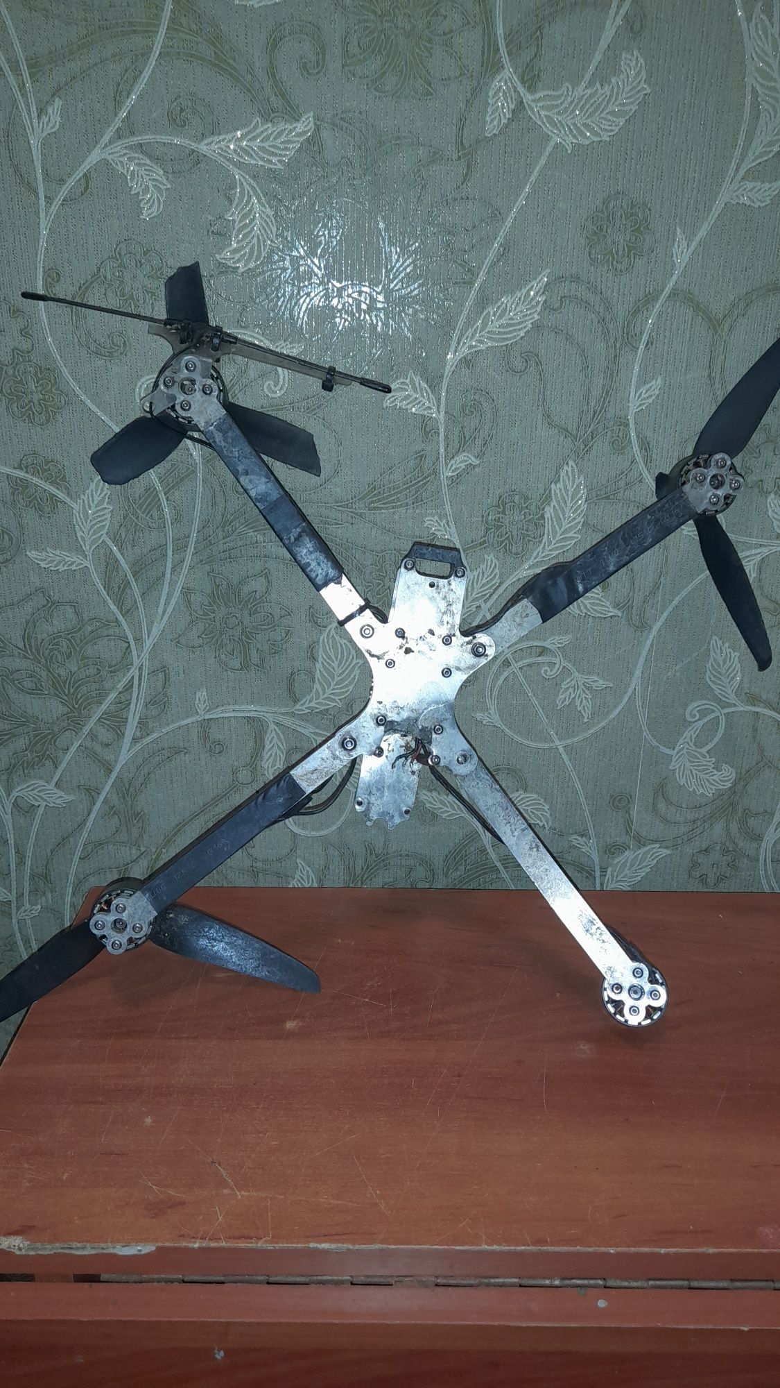 продам  FPV Дрон