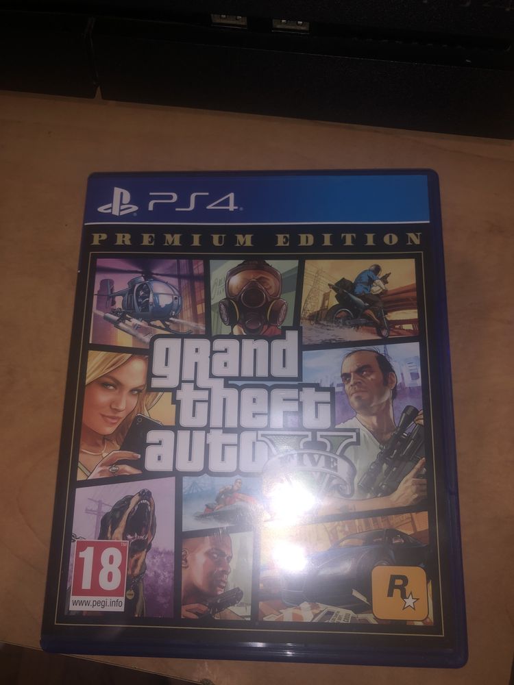 Vendo ps4 500gb em optimo estado