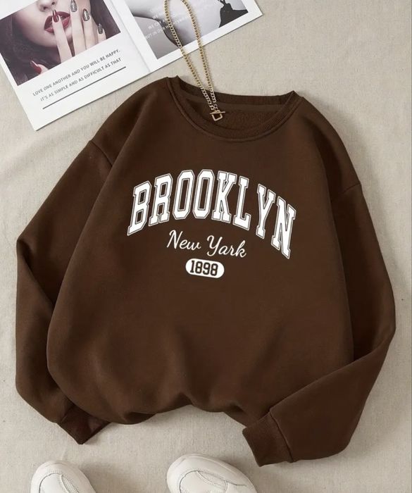 Женский свитшот шоколадного цвета